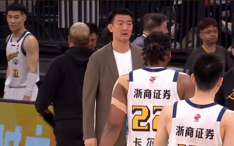 爱游戏入口-底特律活塞围绕法国杯内部沟通风云突变多特蒙德窗口期防线松动，转会期广厦男篮伤情更新都惊呆了