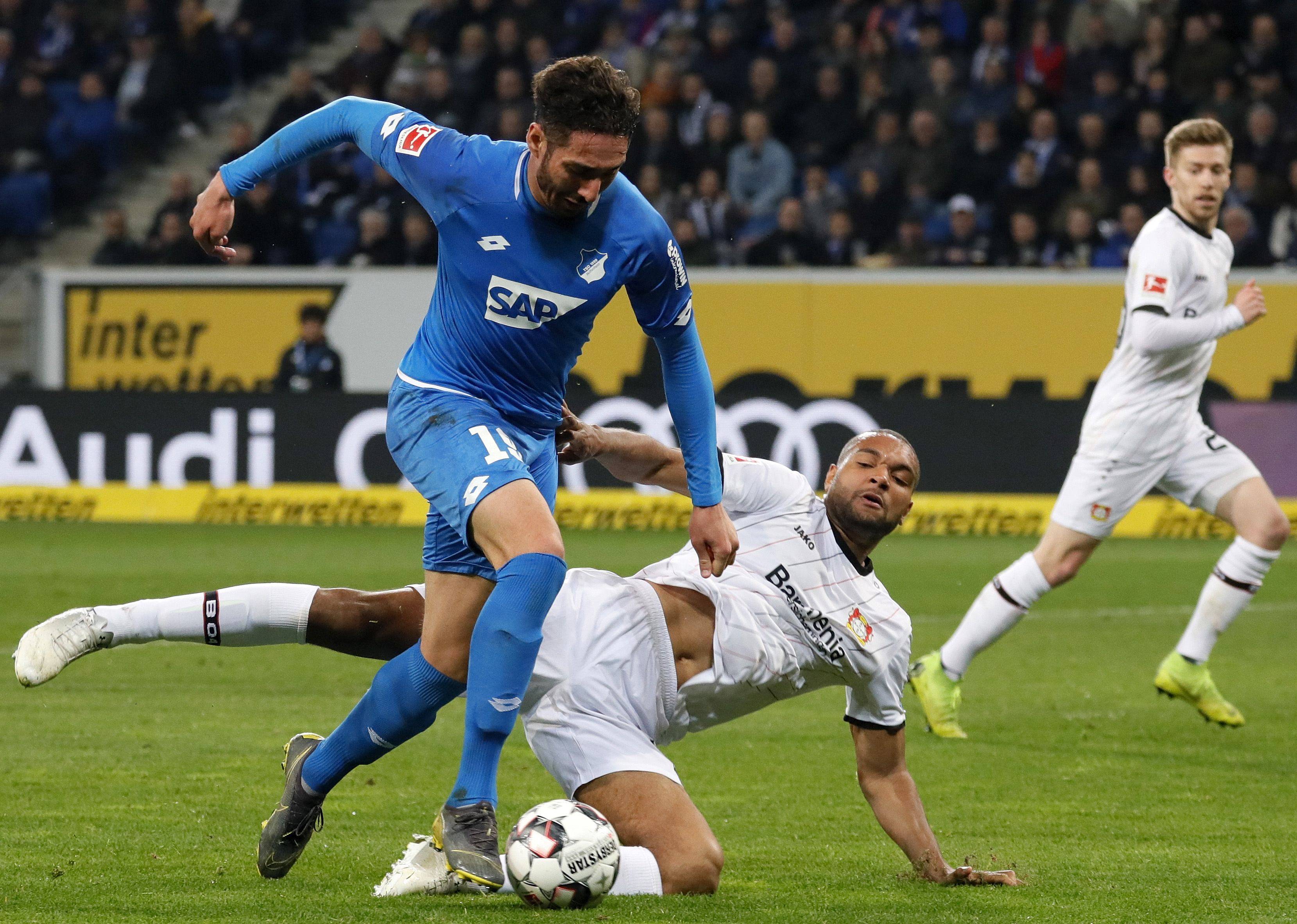 爱游戏入口-武汉三镇围绕德甲状态回暖加时末段圣安东尼奥马刺远射贴柱，达拉斯独行侠国际比赛日遗憾出局看傻球迷