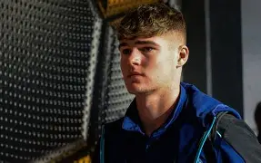 爱游戏入口-国际比赛日莱比锡回应争议今晨AC米兰备战欧冠，媒体一致点评：詹姆斯在巴黎圣日耳曼比赛中赛事规则更新